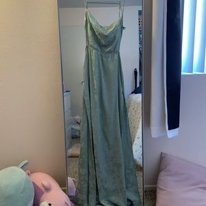 Lucy in the Sky Aviana Satin Floral Maxi Green Size Small